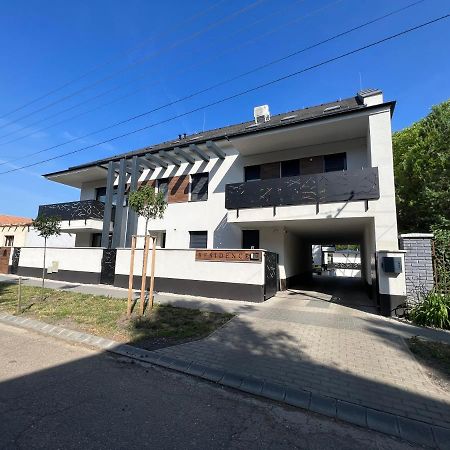 Csipke Residence 1. Hajdúszoboszló Extérieur photo