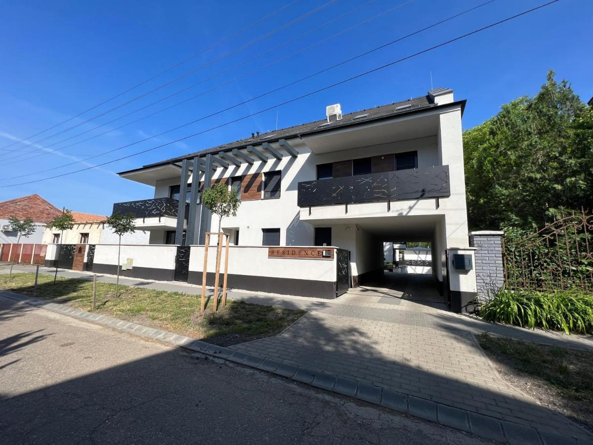 Csipke Residence 1. Hajdúszoboszló Extérieur photo